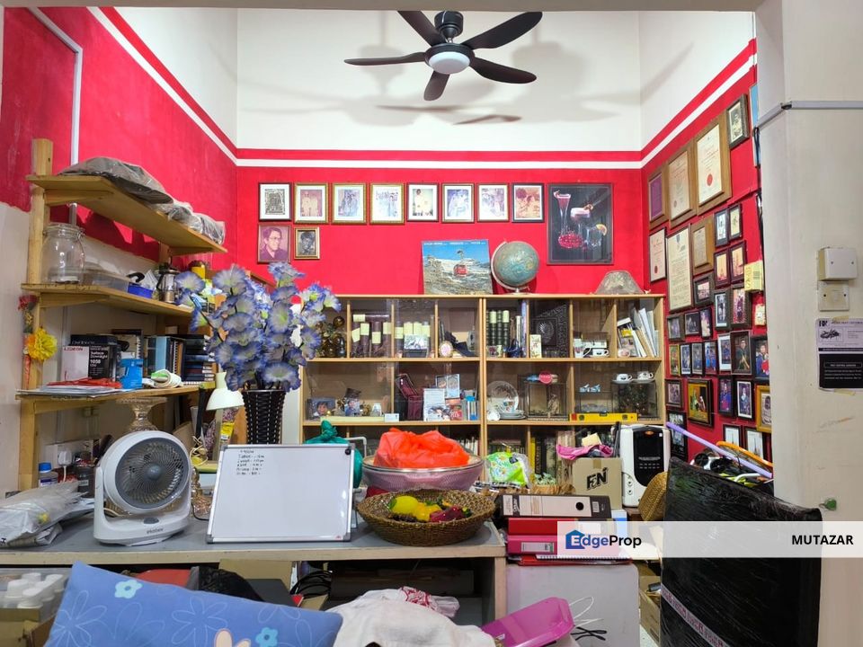 FOR SALE: PRICE REDUCED! Single Storey Terrace House @ Taman Ampang Indah - END LOT, FULLY EXTENDED, Selangor, Ampang