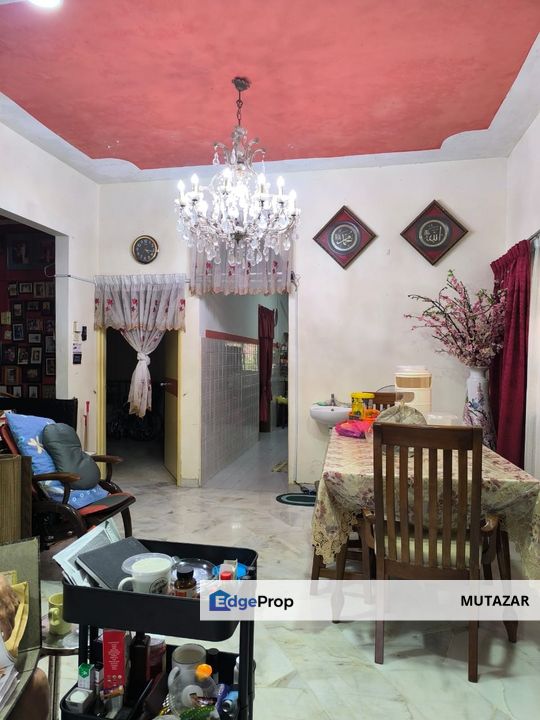 FOR SALE: PRICE REDUCED! Single Storey Terrace House @ Taman Ampang Indah - END LOT, FULLY EXTENDED, Selangor, Ampang