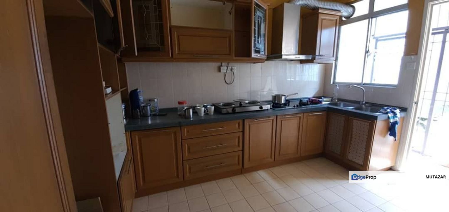 PRICE DROP! Double Storey Terrace House @ Seksyen 5, Kota Damansara - Spacious, Huge Built Up, Furnished For Sale, Selangor, Kota Damansara