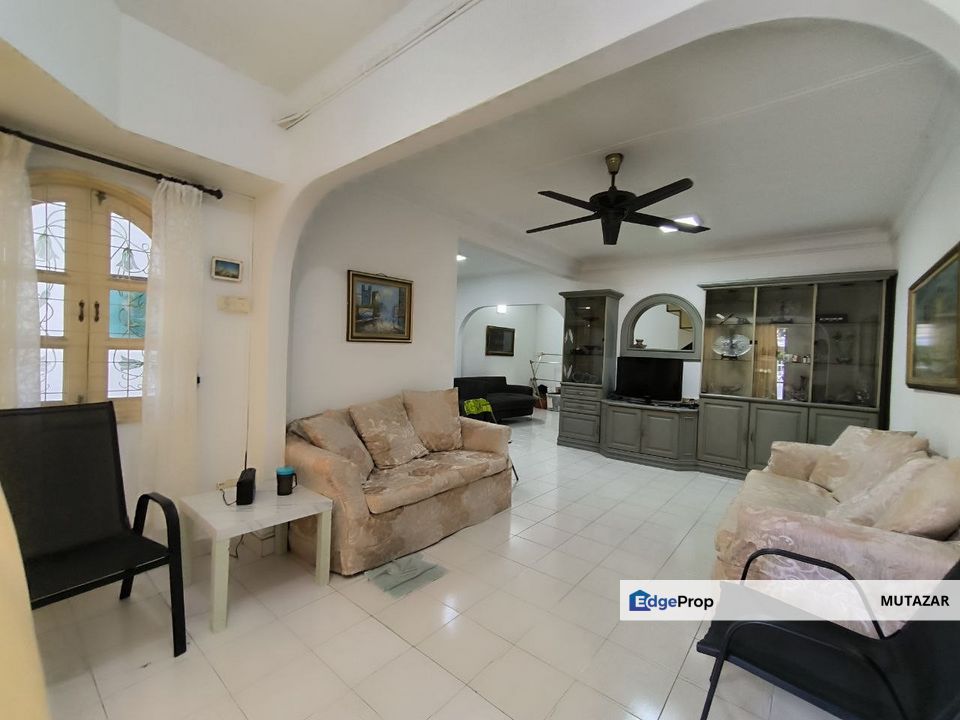 Double Storey Terrace House at Seksyen 24, Shah Alam - Kitchen Fully Extended with Kitchen Cabinet , Selangor, Shah Alam