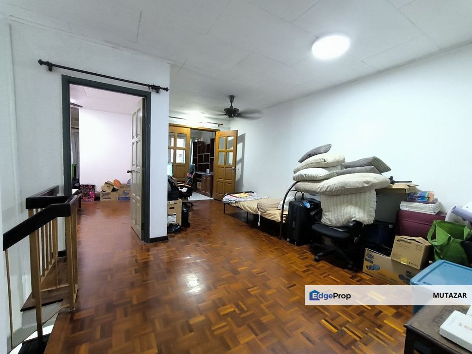 Double Storey Terrace House at Seksyen 24, Shah Alam - Kitchen Fully Extended with Kitchen Cabinet , Selangor, Shah Alam