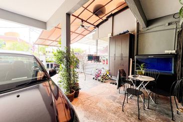 Jalan Bukit Cantik 2