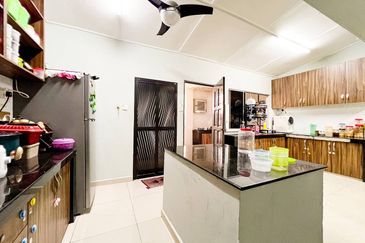 Jalan Bukit Cantik 2