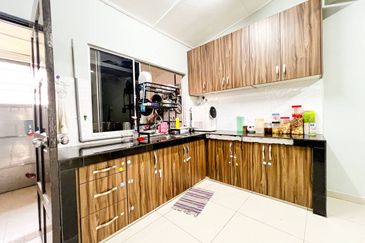 Jalan Bukit Cantik 2