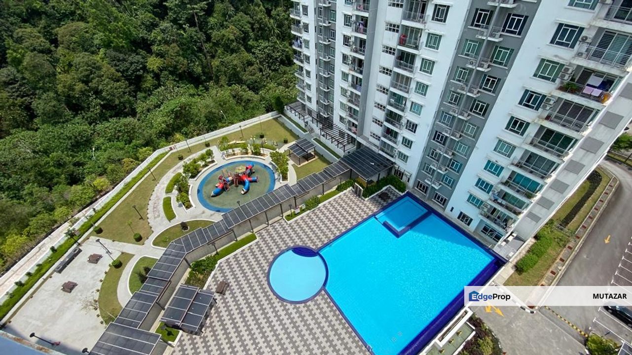 FOR SALE: CORNER UNIT, Springville Residence @ Taman Equine, Seri Kembangan - Crazy Price, Well Below Market Value!, Selangor, Seri Kembangan