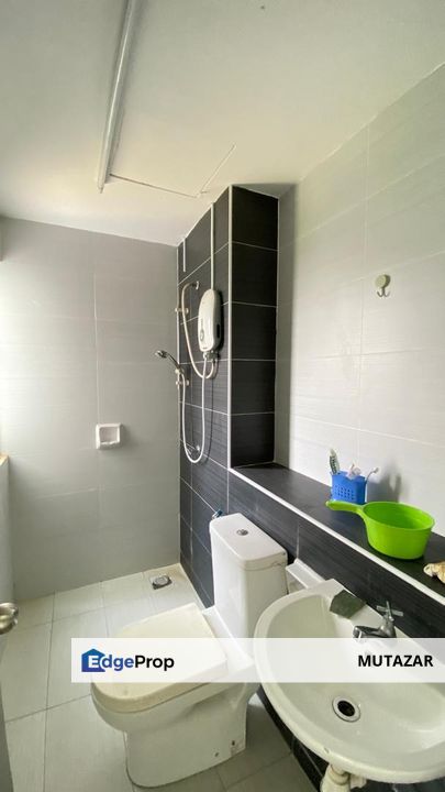FOR SALE: CORNER UNIT, Springville Residence @ Taman Equine, Seri Kembangan - Crazy Price, Well Below Market Value!, Selangor, Seri Kembangan