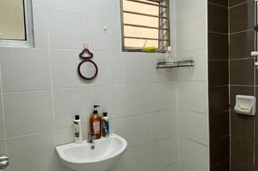 Springville Residence