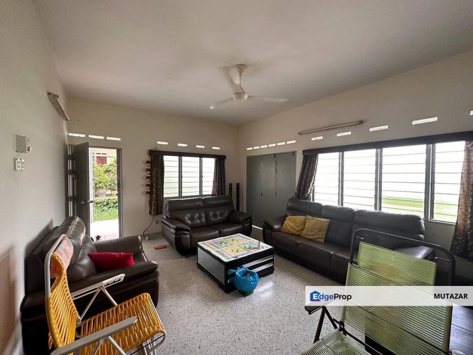 FOR SALE: FREEHOLD, Double Storey Semi-D @ Taman Desa Ros, Kajang - Facing Open, Huge Extra Land, Selangor, Kajang