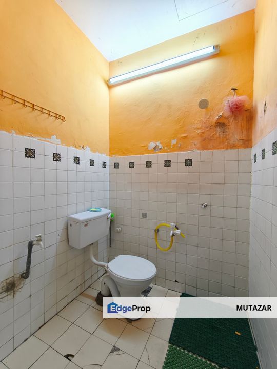 FACING OPEN, Single Storey Terrace House at Taman Lingkaran Nur, Kajang - Dekat Sekolah, Stesen MRT For Sale, Selangor, Kajang