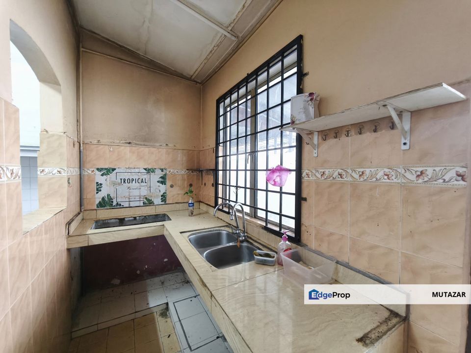 FACING OPEN, Single Storey Terrace House at Taman Lingkaran Nur, Kajang - Dekat Sekolah, Stesen MRT For Sale, Selangor, Kajang
