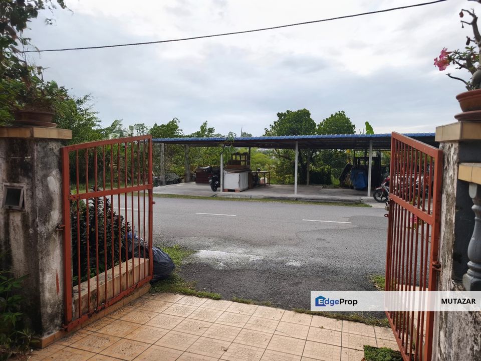 FACING OPEN, Single Storey Terrace House at Taman Lingkaran Nur, Kajang - Dekat Sekolah, Stesen MRT For Sale, Selangor, Kajang
