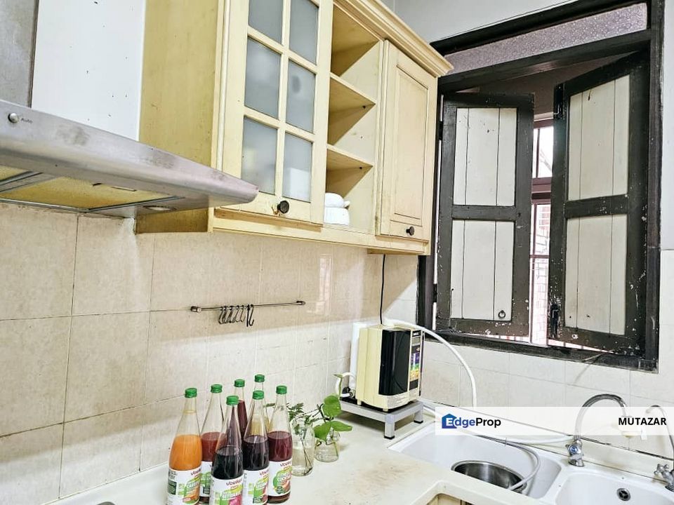 END LOT NON BUMI UNIT, Double Storey Terrace House @ Section 5, Kota Damansara - Spacious With Extra Land at Side FOR SALE, Selangor, Kota Damansara