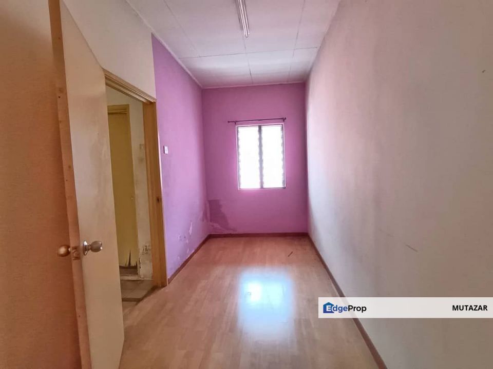 FREEHOLD, Double Storey Terrace House @ Kajang - Facing Open, Reduced Price FOR SALE, Selangor, Kajang