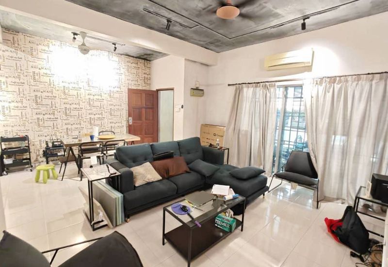 Seksyen 11, Kota Damansara