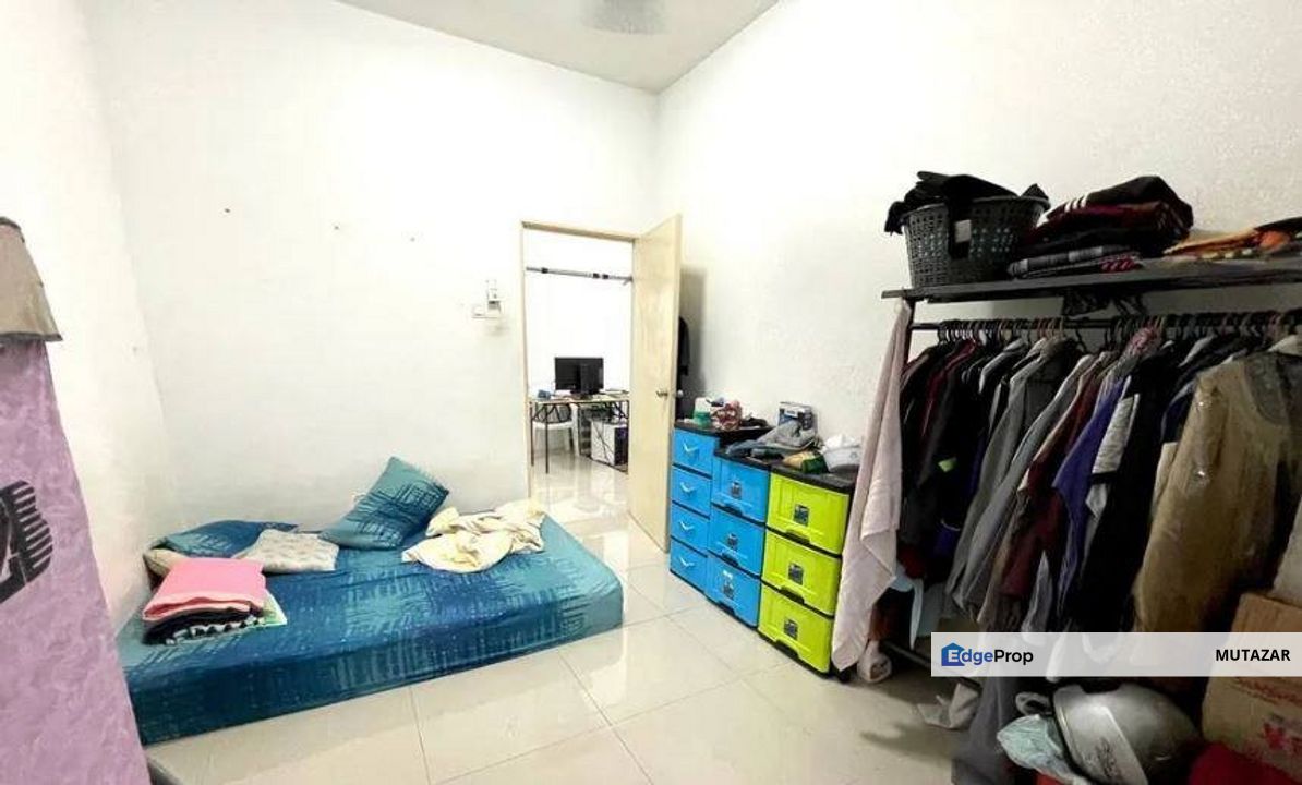 FOR RENT: Double Storey Terrace House @ Taman Universiti, Bandar Baru Bangi - 4 Bilik, 4 Bilik Air, Selangor, Bangi