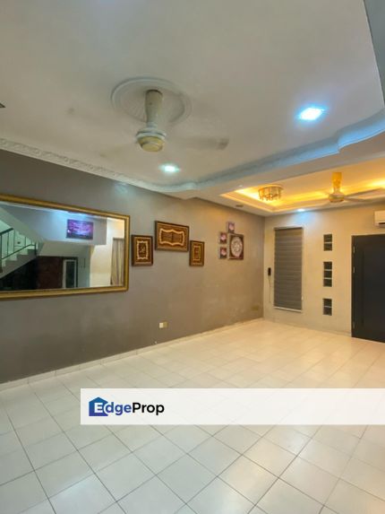 FOR RENT; Double Storey Terrace House @ Taman Puncak Saujana, Kajang - Ada ⁠Wet & Dry Kitchen, Selangor, Kajang