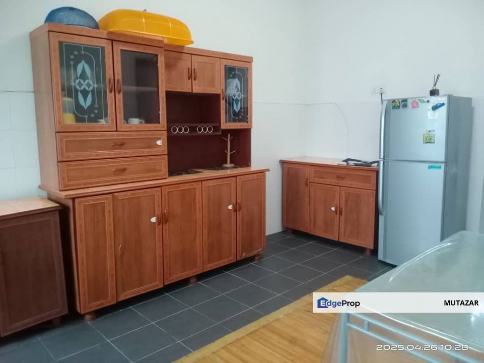 FOR RENT: Double Storey Terrace House @ Puncak Saujana, Kajang - Fully Furnished, Selangor, Kajang