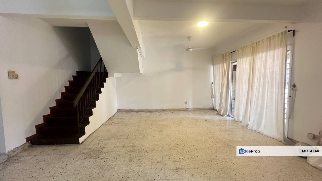 Fully Extended & Renovated, Double Storey Terrace House at Taman Halaman, Ampang - Near Taman Dagang FOR SALE, Selangor, Ampang