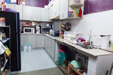 Bandar Tun Hussein Onn