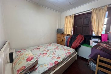 Bandar Tun Hussein Onn