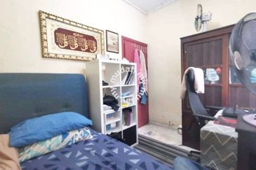 Bandar Tun Hussein Onn