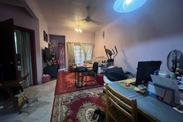 Bandar Tun Hussein Onn