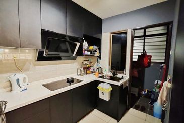 Residensi Zamrud (Zamrud Residensi)