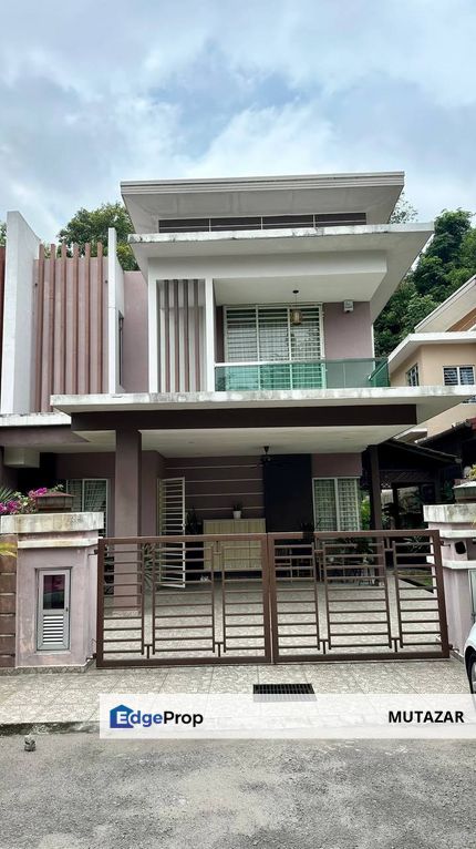 FREEHOLD, Double Storey Semi-D @ Impian Makmur, Saujana Impian, Kajang - Extra Land, Renovated & Extended For Sale, Selangor, Kajang