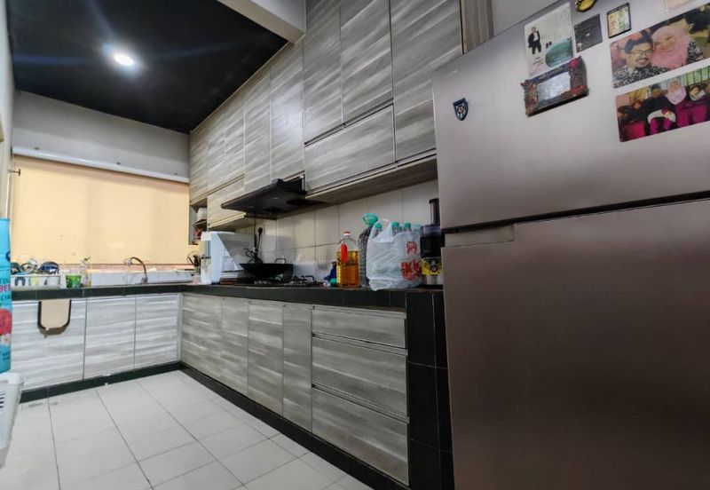 Seksyen 11, Kota Damansara