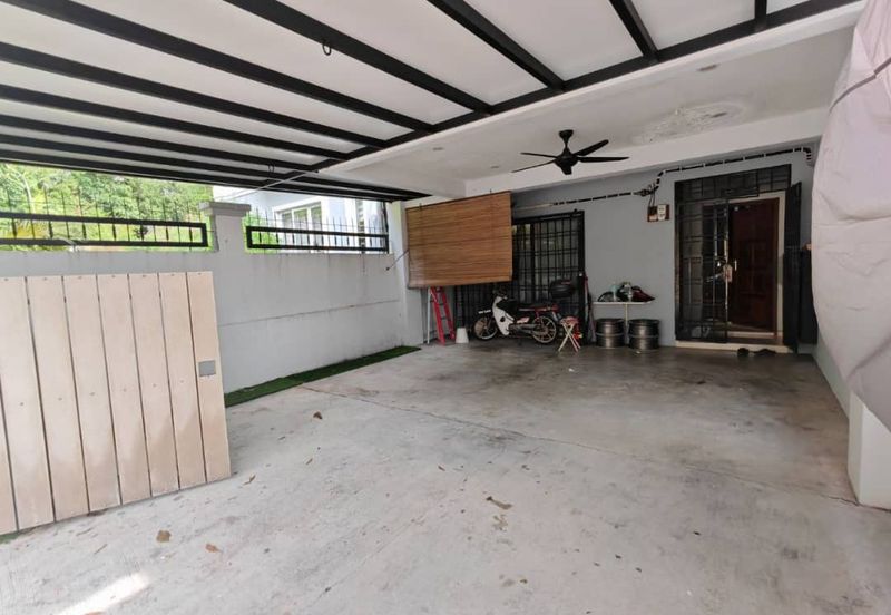 Seksyen 11, Kota Damansara