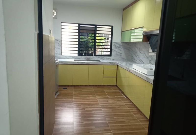 Seksyen 8, Kota Damansara