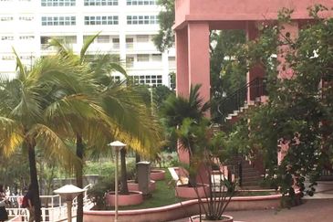 Brunsfield Service Apartment