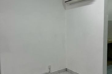 Brunsfield Service Apartment