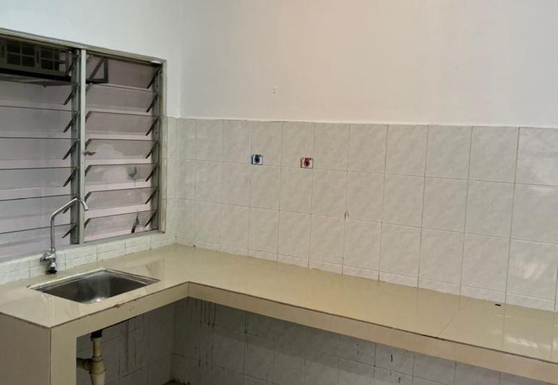 Brunsfield Service Apartment