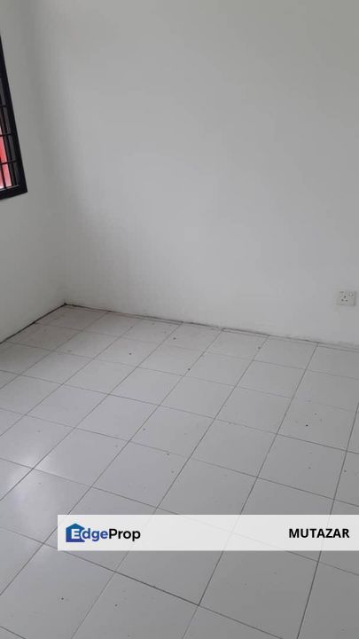FOR RENT: Apartment, Batu Caves Centerpoint - Good Condition, New Painting, Selangor, Batu Caves 