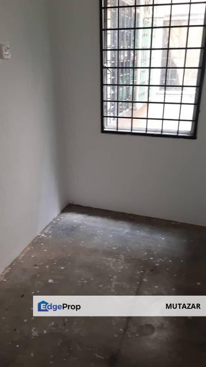 FOR RENT: Apartment, Batu Caves Centerpoint - Good Condition, New Painting, Selangor, Batu Caves 