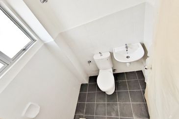 Taman Pelangi Semenyih 2