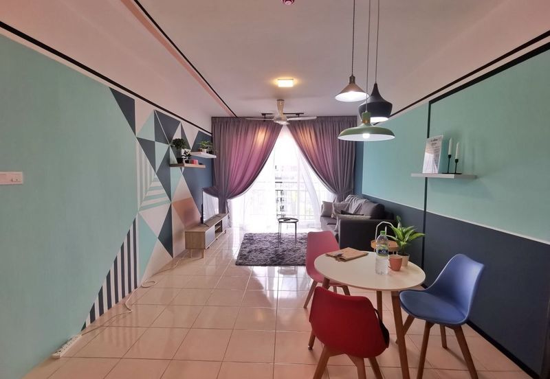 Puncak Hijauan (Hijauan Heights)