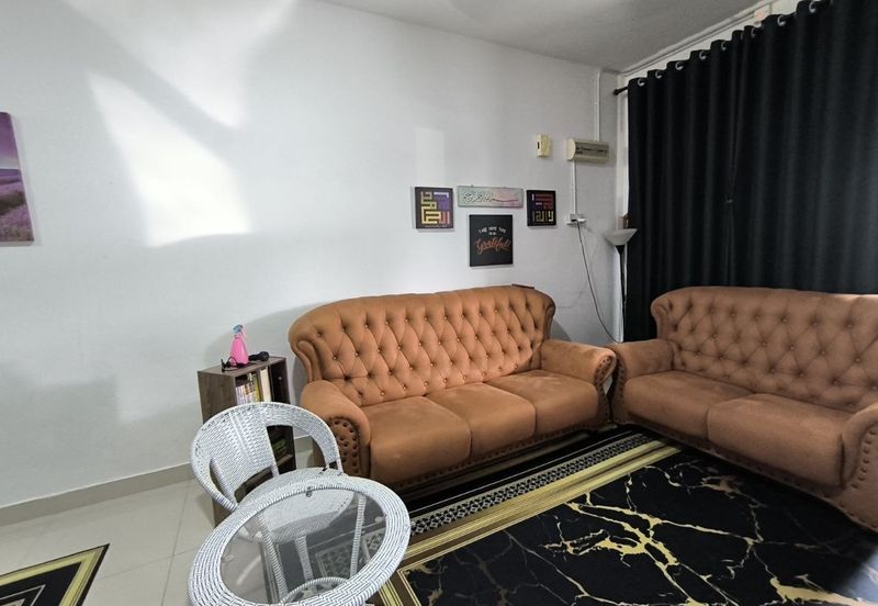 Albury at Mahkota Hills