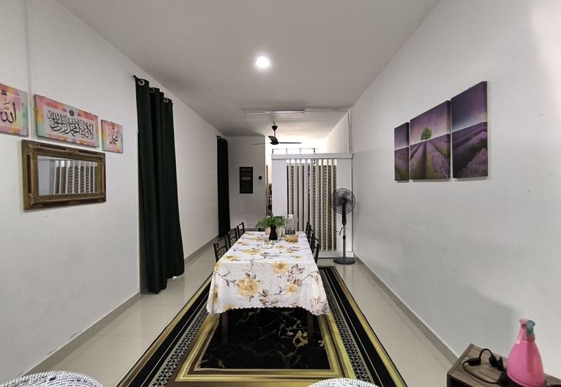 Albury at Mahkota Hills