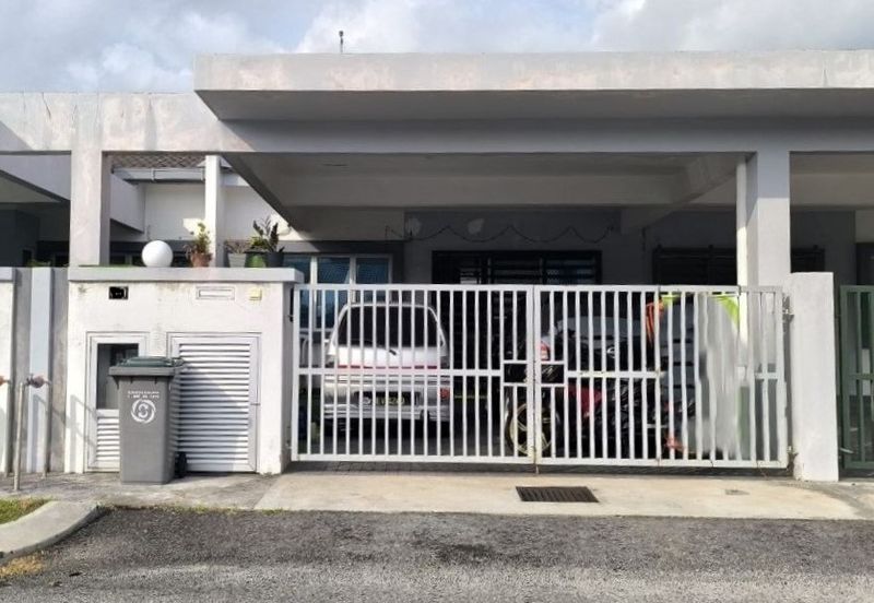 Albury at Mahkota Hills