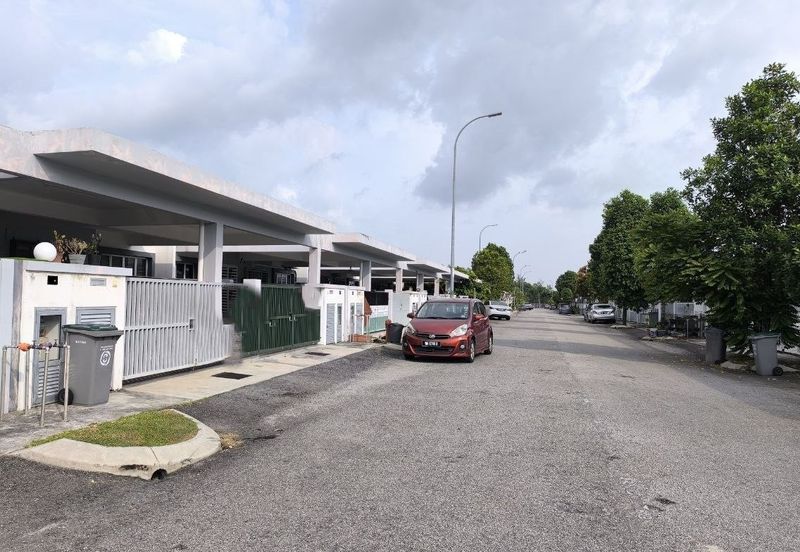 Albury at Mahkota Hills