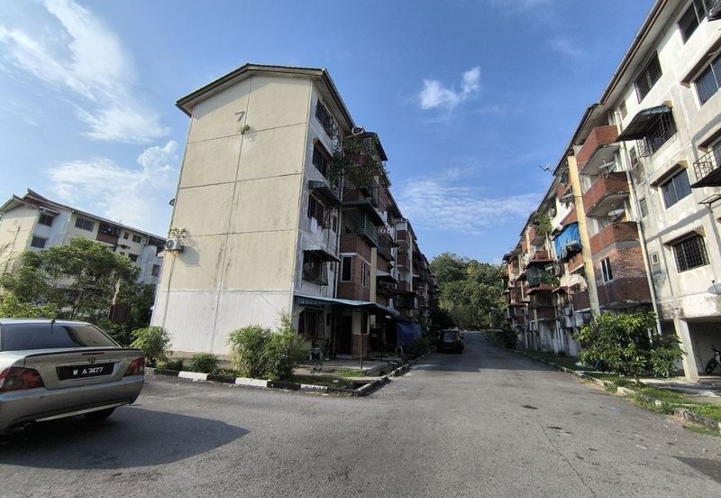 Bandar Baru Bangi Flat