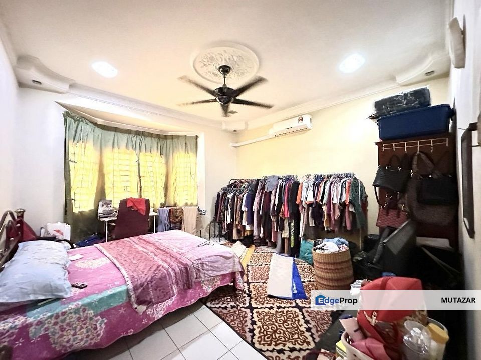 FREEHOLD, Double Storey Terrace House @ Seksyen  2, Taman Puncak Saujana, Kajang - Extended & Renovated , Selangor, Kajang