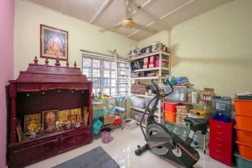 Taman Kinrara Seksyen 2