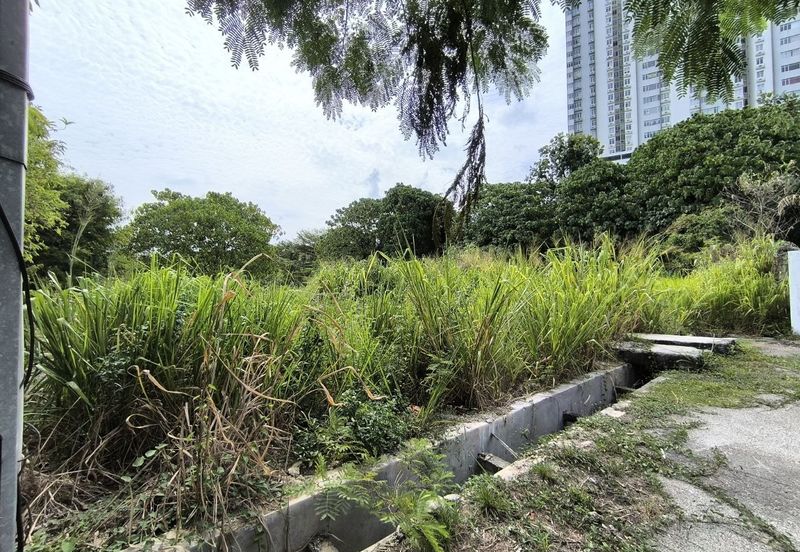 FREEHOLD Bungalow Land at Taman Meringin Indah, Kajang - Near Country Heights  FOR SALE