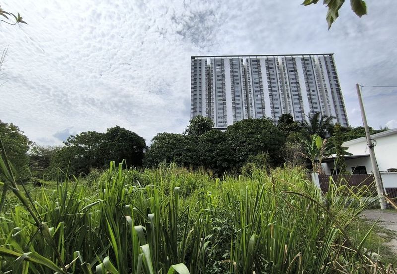 FREEHOLD Bungalow Land at Taman Meringin Indah, Kajang - Near Country Heights  FOR SALE