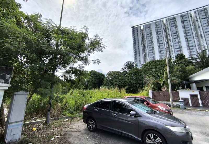 FREEHOLD Bungalow Land at Taman Meringin Indah, Kajang - Near Country Heights  FOR SALE