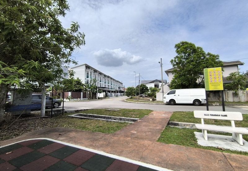 FREEHOLD Bungalow Land at Taman Meringin Indah, Kajang - Near Country Heights  FOR SALE