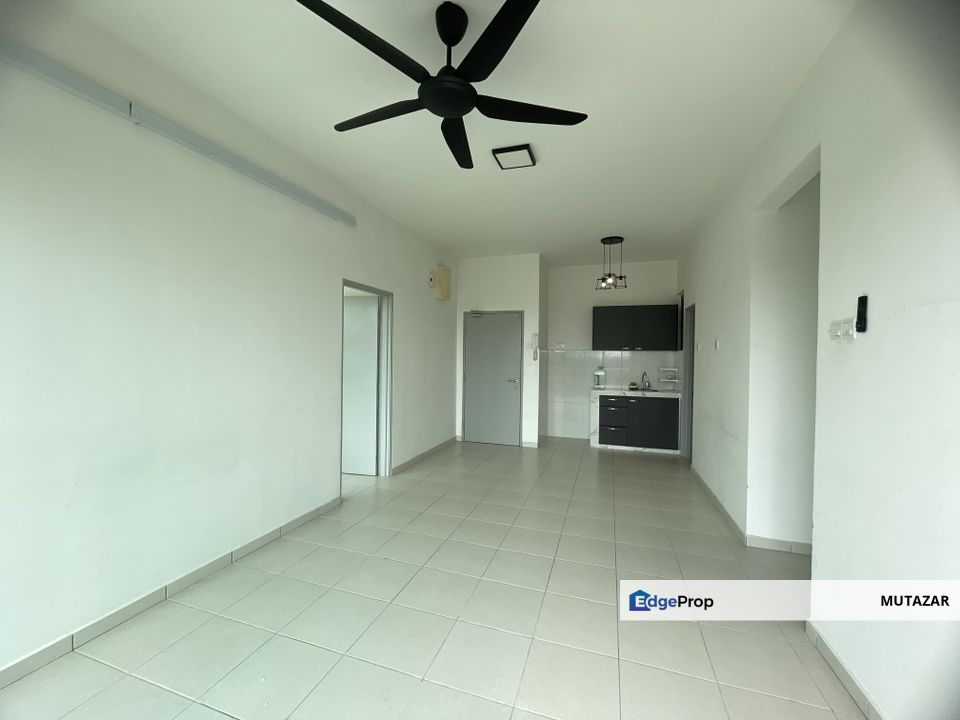 CHEAPEST UNIT, The Zizz @ Damansara North, Damansara Damai -  Very Beautiful House Condition! For Sale, Selangor, Damansara Damai